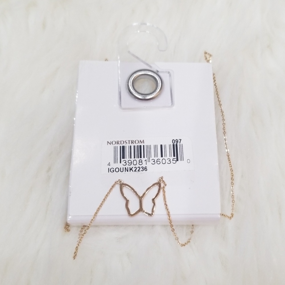 💗💗NWT Butterfly Necklace💗💗 - Picture 7 of 7